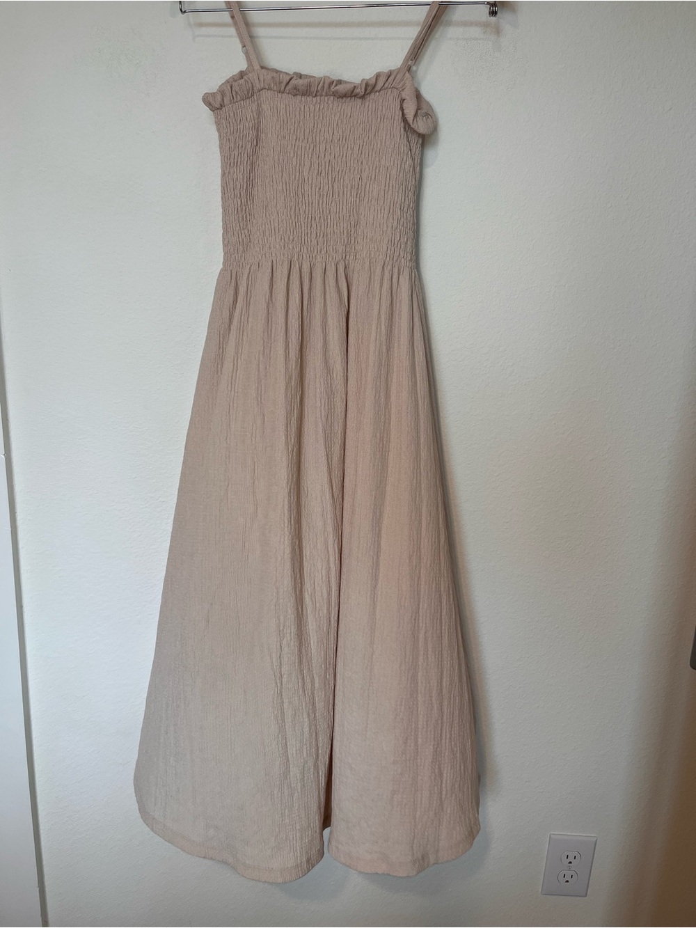 H&M Beige Smocked Misi Skirt with Spaghetti Straps